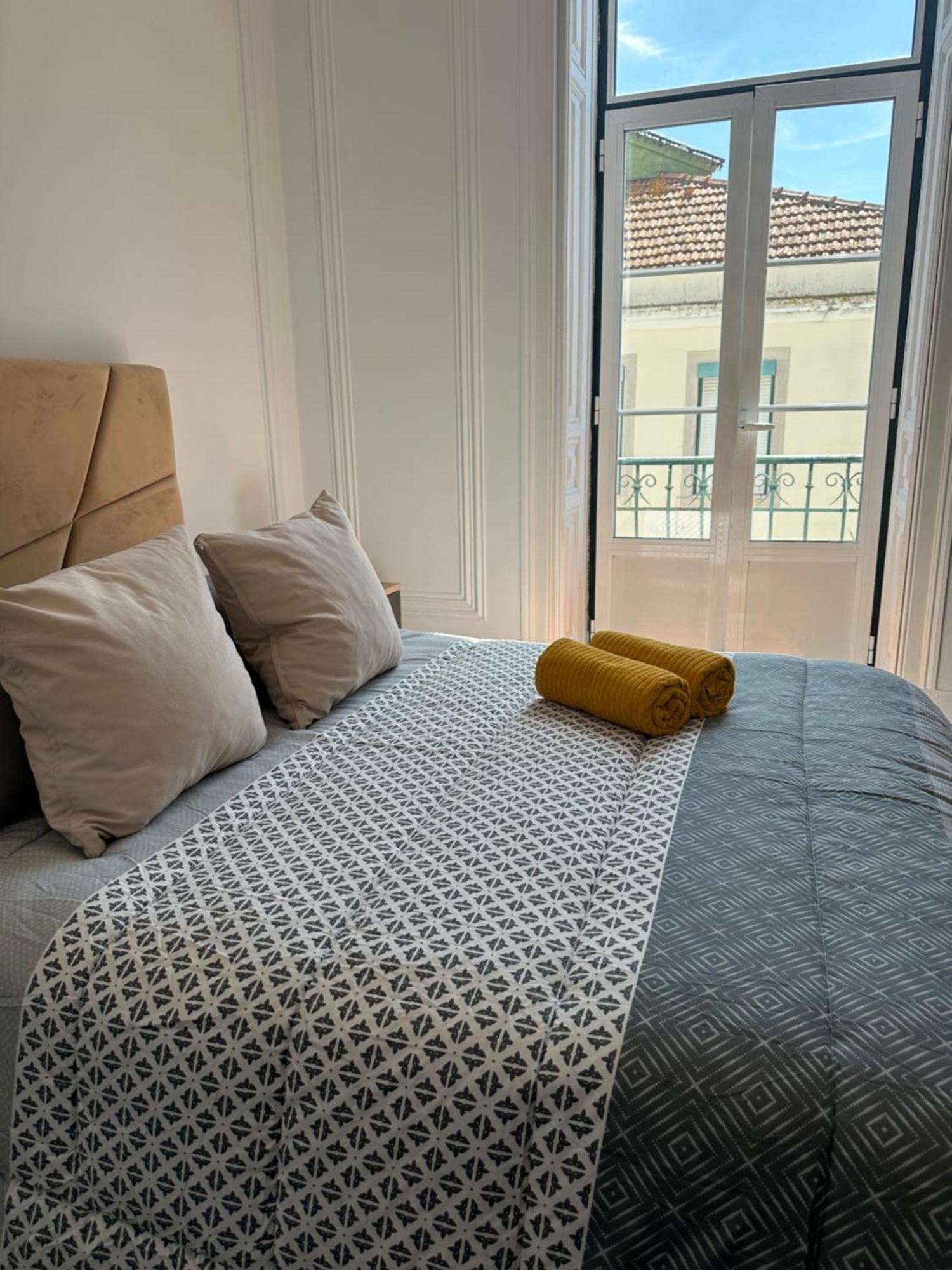 Garden Campo De Ourique Guest House - Hostel Lisboa Exterior foto